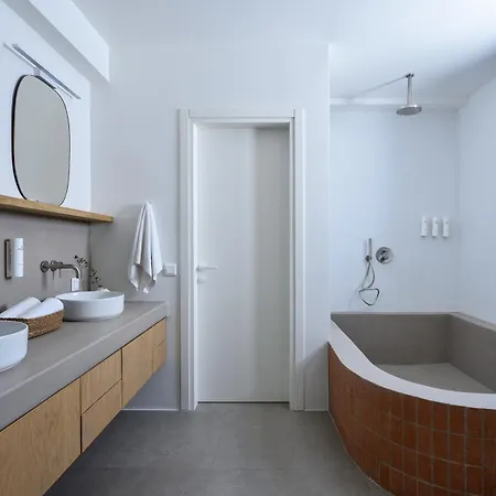 Anoterra -anassa Villa